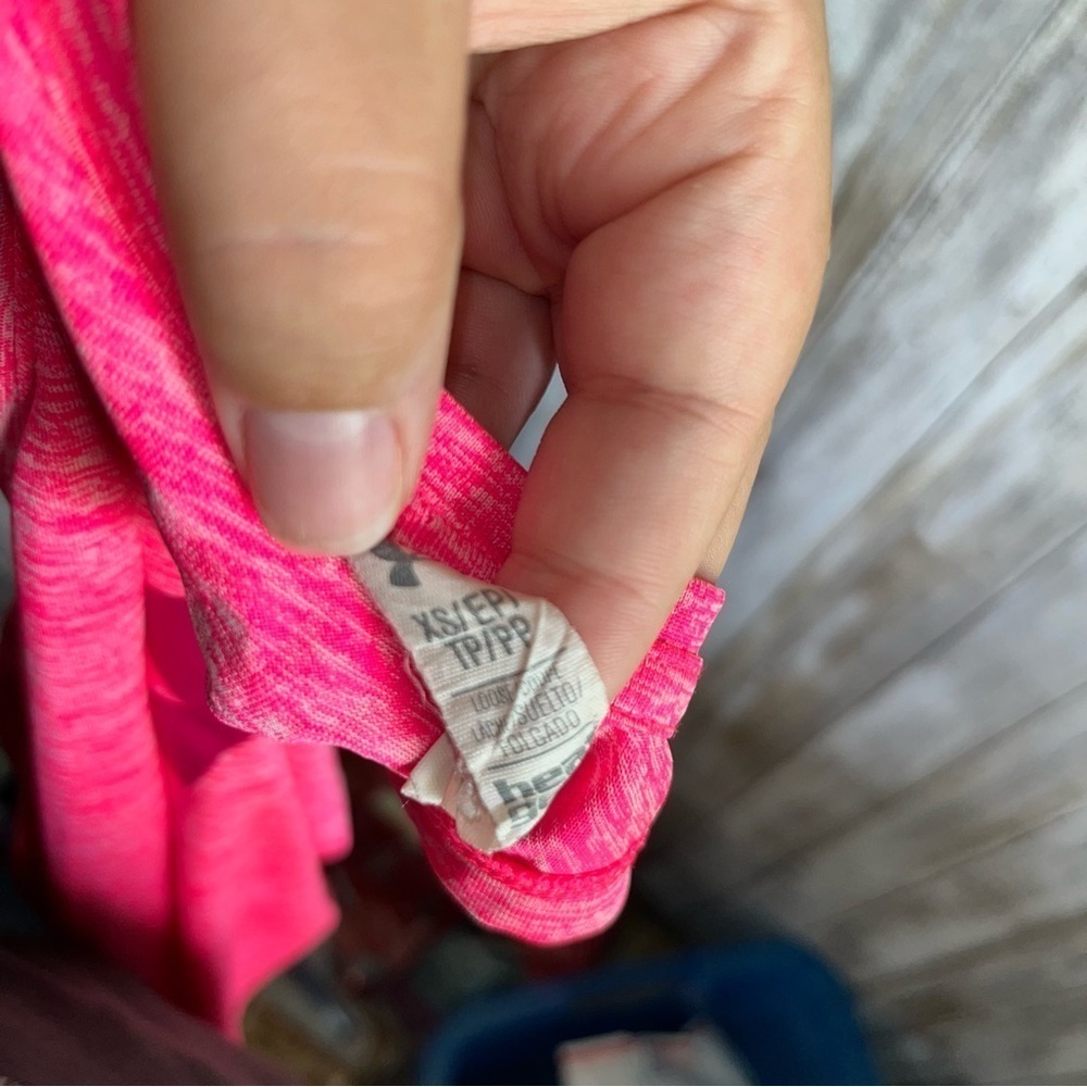 Under Armor Pink Loose Tank - Picture 6 of 6